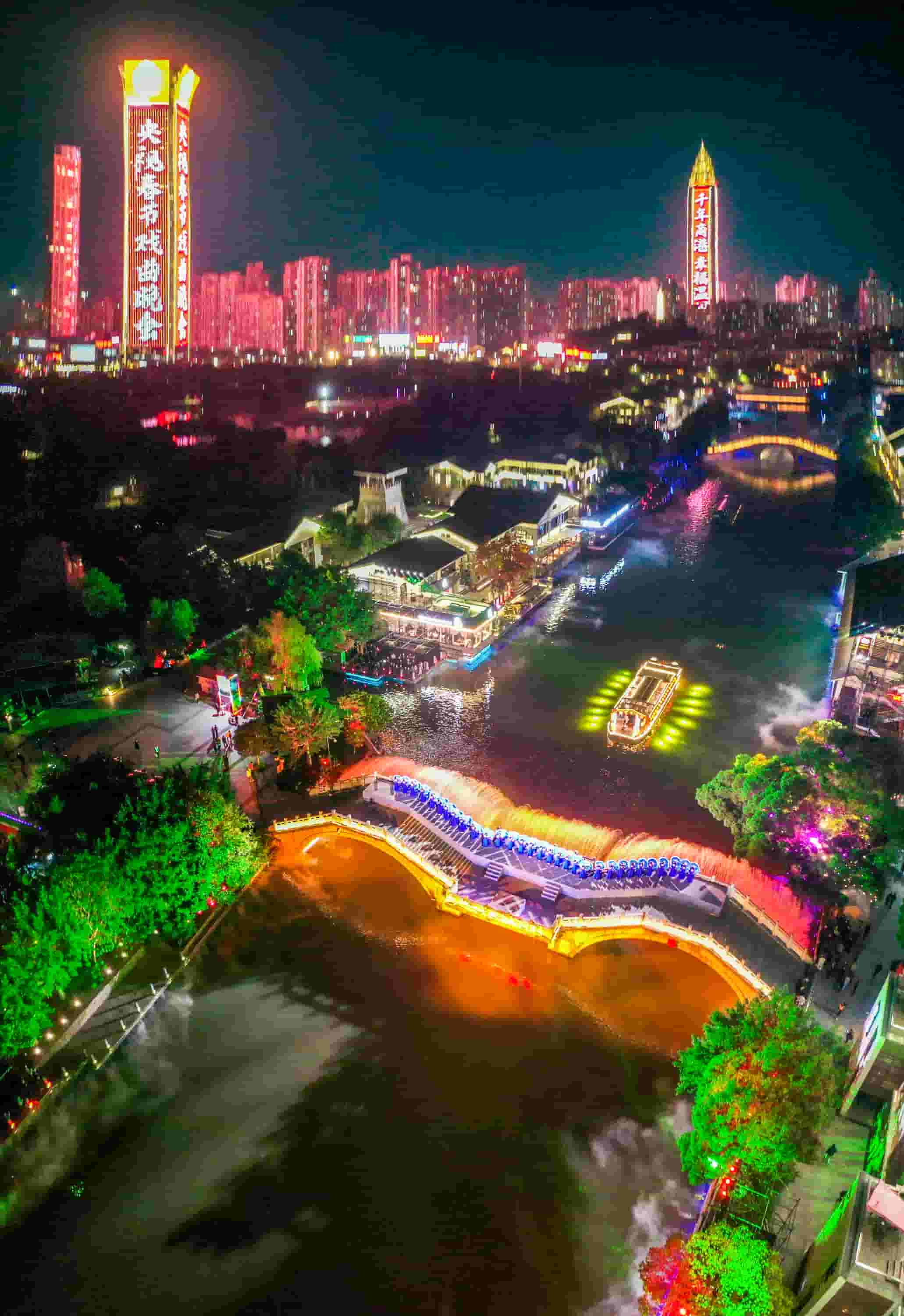 南塘夜色（拍摄：朱松生）